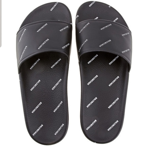 balenciaga flip flops white